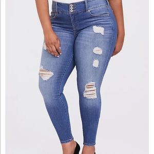 Torrid Premium Stretch Medium Wash